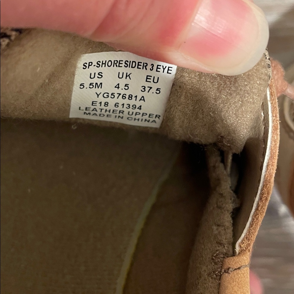 Sperry 5.5 Tan and Brown Boat Shoes - Picture 4 of 6